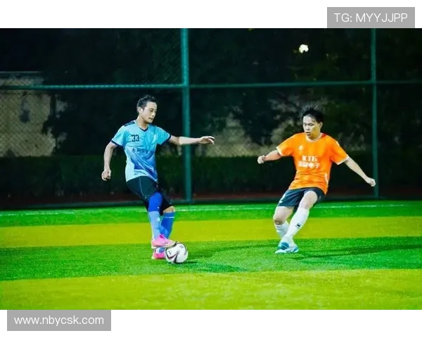 南京足球盛宴足球明星齐聚绿茵场展现风采与激情