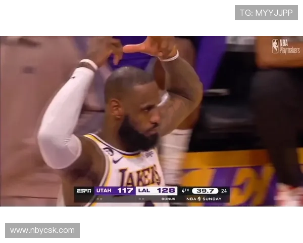 足球明星跨界挑战NBA赛场的精彩瞬间与背后故事